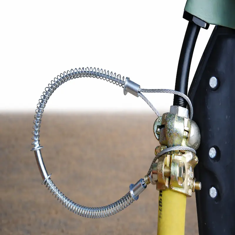 Cable antilatigazo para manguera